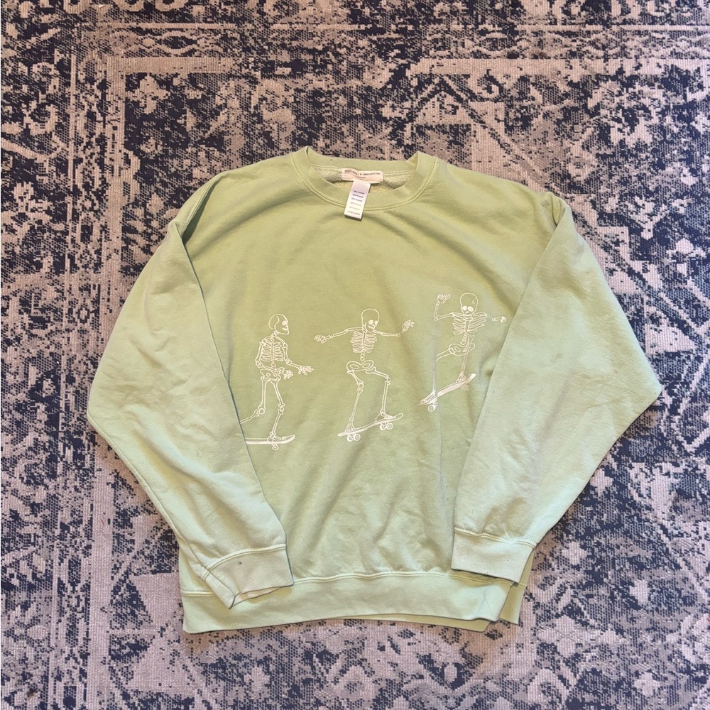 Urban Outfitters skating skeleton crewneck